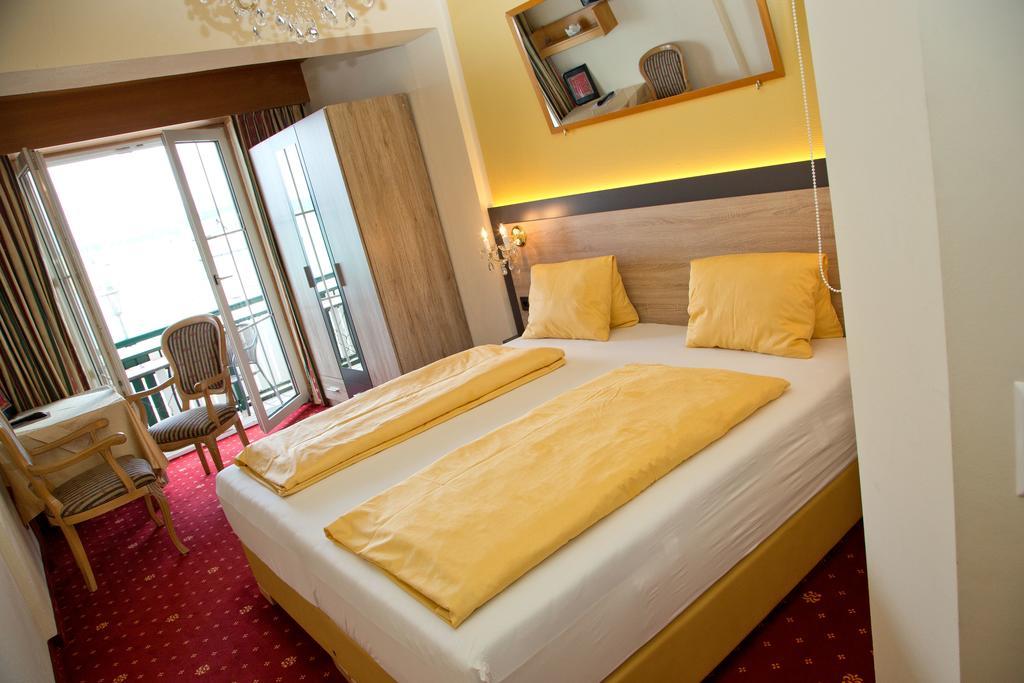 Villa Desiree - Hotel Garni - Adults Only Villach Eksteriør bilde