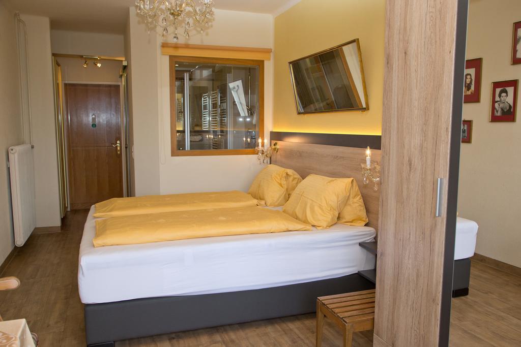 Villa Desiree - Hotel Garni - Adults Only Villach Eksteriør bilde